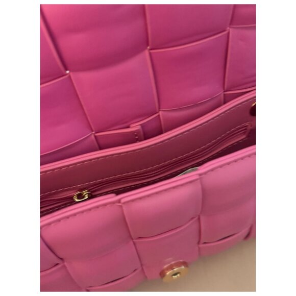 Vegan Leather Braided Bag - Picture 3 of 3